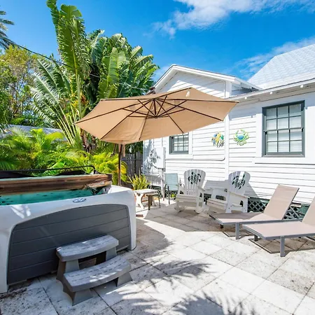 Garden Of Roses - Monthly Rental